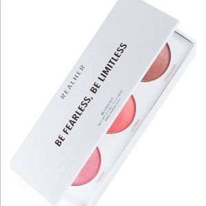 RealHer Be Fearless Be Limitless Blush Palette